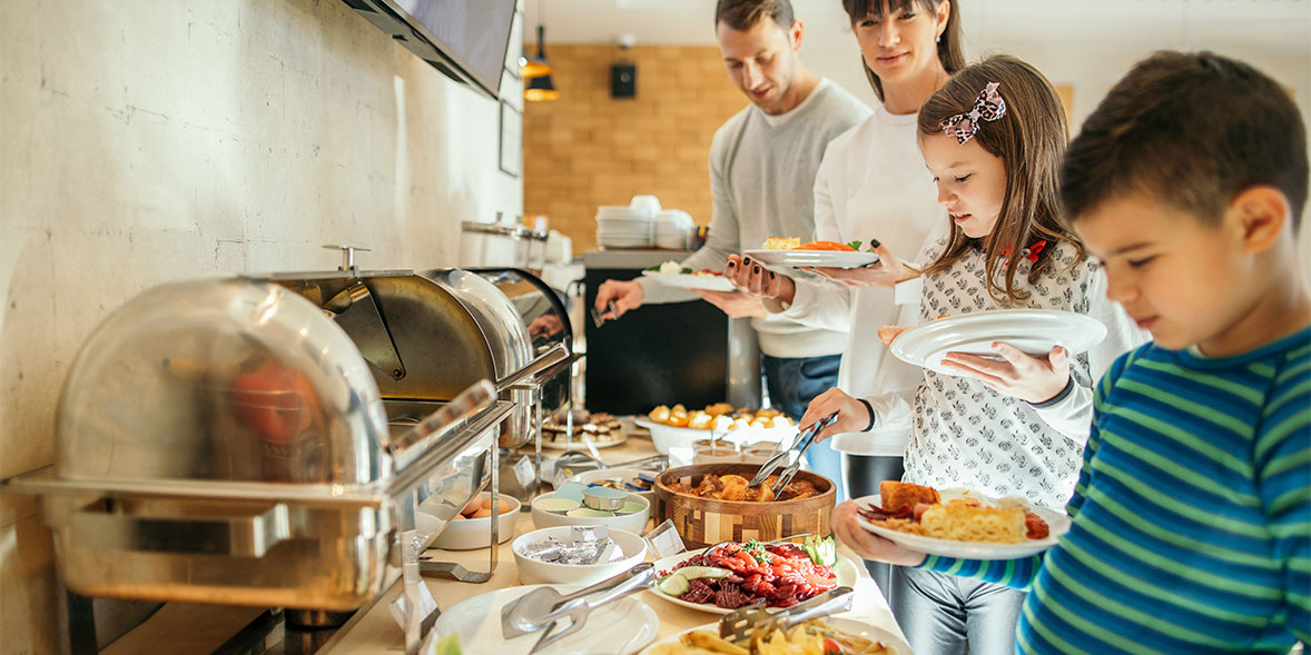 hotel breakfast buffet