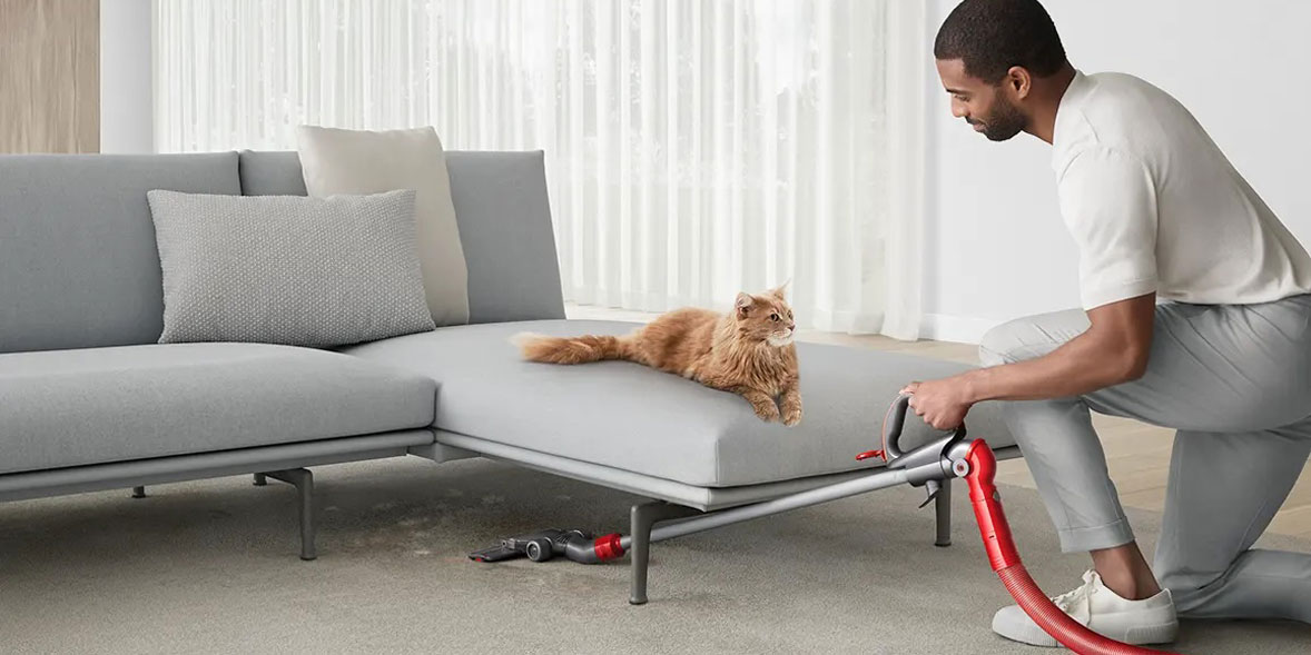 Using a Dyson vacuum cleaner